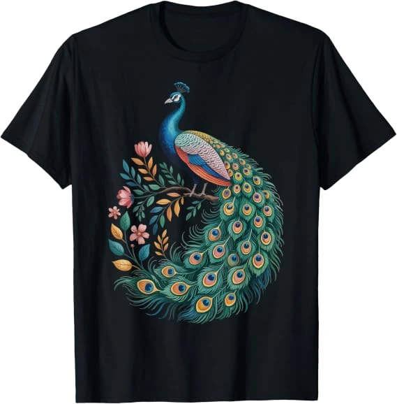 Camiseta negra con pavo real y rama florida